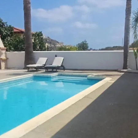 ヴィラ Eros Villa-private Luxury Estate ピッソウリ